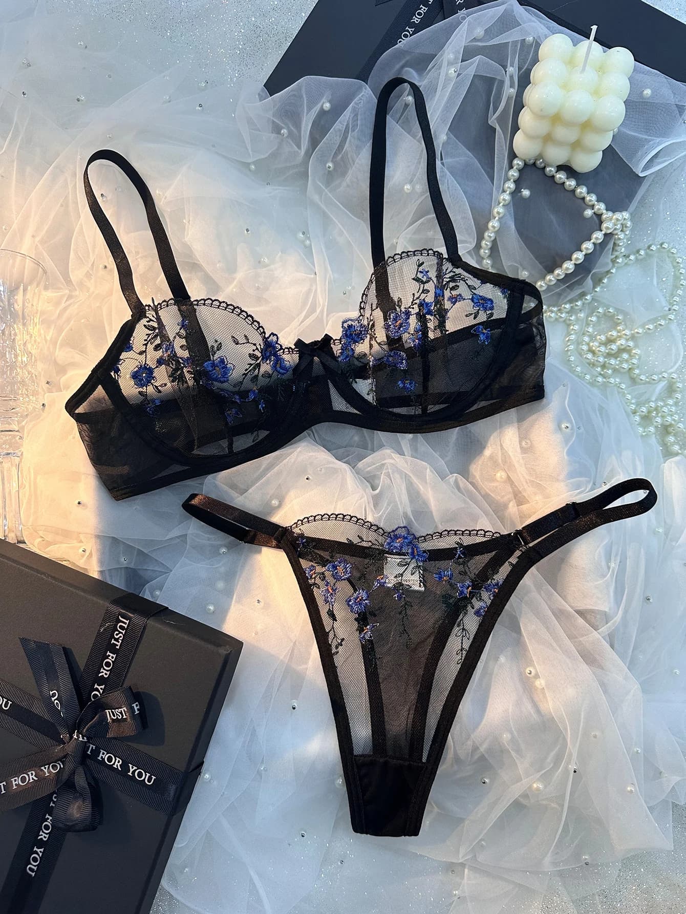 Ladies Classic Black Blue Floral Print Ultra-Thin Bra And Panties Set Elegant Underwear Combo for Women