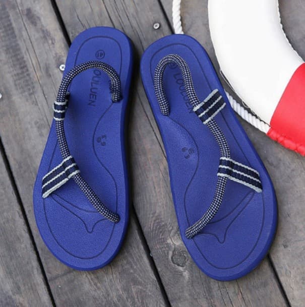 Stílusos strandpapucs kék 43