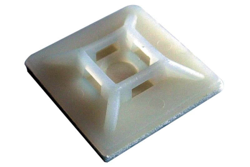19 x 19 mm öntapadós fűzhető kötegelő talp (100 db)