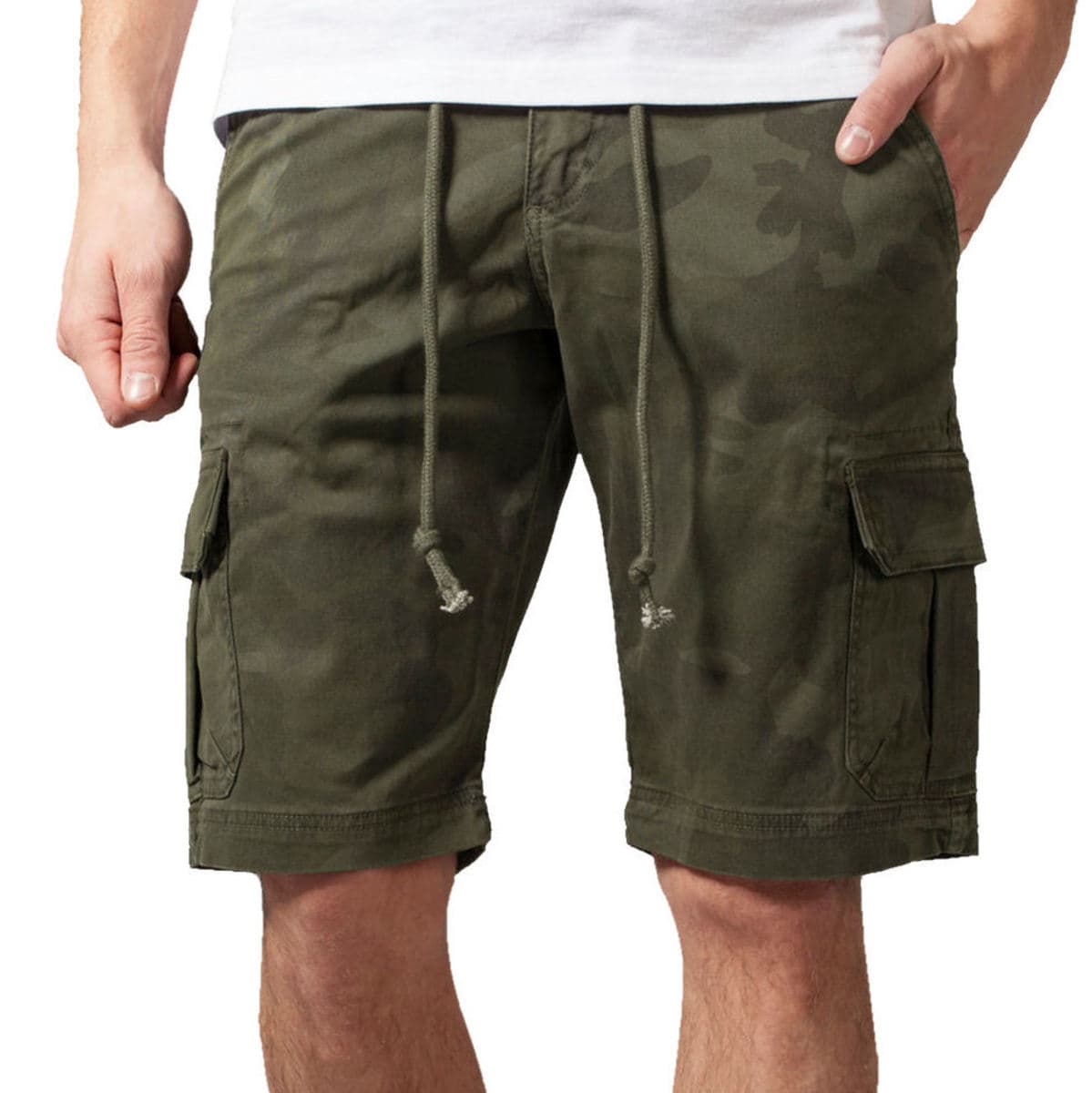 Férfi rövidnadrág URBAN CLASSICS - Camo Cargo - olajbogyó terepmintás 30